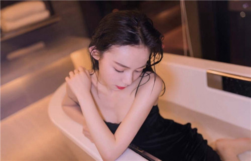 Hình ảnh khỏa thân khiêu dâm của Zhang Ziyi hỗ trợ chế độ Blu-ray độ nét cao, cư dân mạng: APP nhập vai